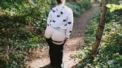 Play Curvy MILF Flashes and Pleasures Herself Outdoors at the Park