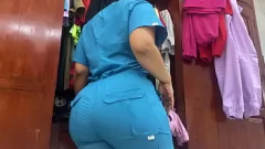 تشغيل كاميرا الهواة في غرفة أخت الممرضة - BBW الحمار في الملابس الداخلية