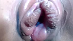 Oynat Esmer Tanrıça Wild: Yoğun Deepthroat ve Big Dildo Action