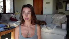 Play Sex Educator Roxy Fox's Explicit Guides: Dating & Flirting Tips