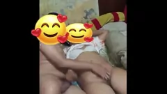 Reproducir Mi novia asiática no puede tener suficiente de mi gran polla
