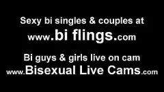Redare Bisexual femdom threesome cu anal, strapon și jucării