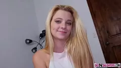 Reproduzir Sessão de terapia familiar impertinente de Riley Star: Boquete, Creampie e Ação Doggystyle