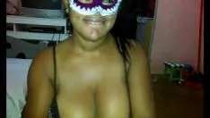 Afspelen Minha preta chupando gostoso