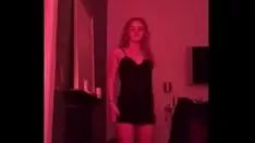 Abspielen Blond wird schwarz garniert
